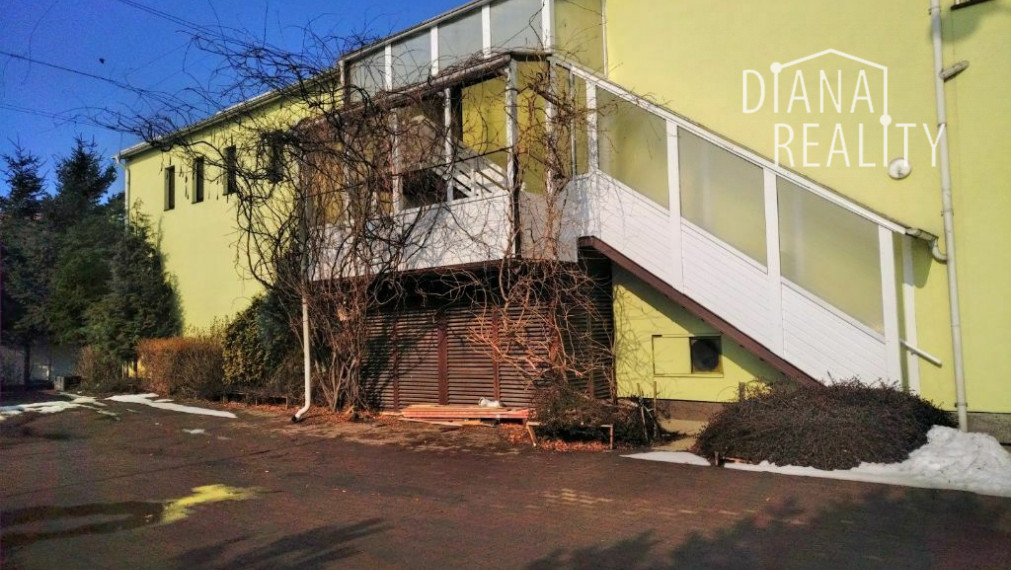 Na predaj polyfunkčný objekt so skladom a relaxačným centrom