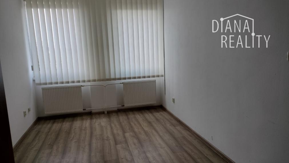 Diana Reality ponúka na prenájom 2 kancelárie, Vyšné Opátske