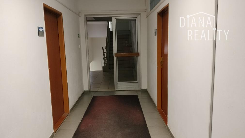 Diana Reality ponúka na prenájom 2 kancelárie, Vyšné Opátske