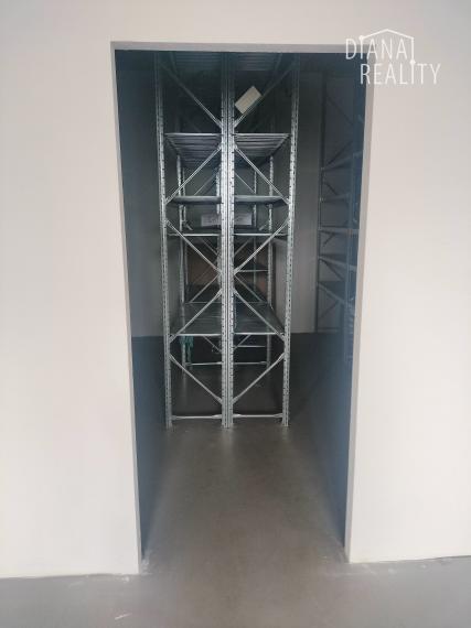 Na prenájom skladový, obchodný a administratívny priestor Barca