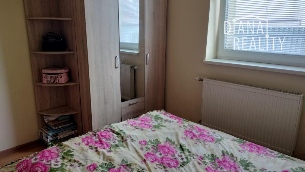 2-izbový byt na Skladnej , v blízkosti centra aj s parkovaním vo dvore