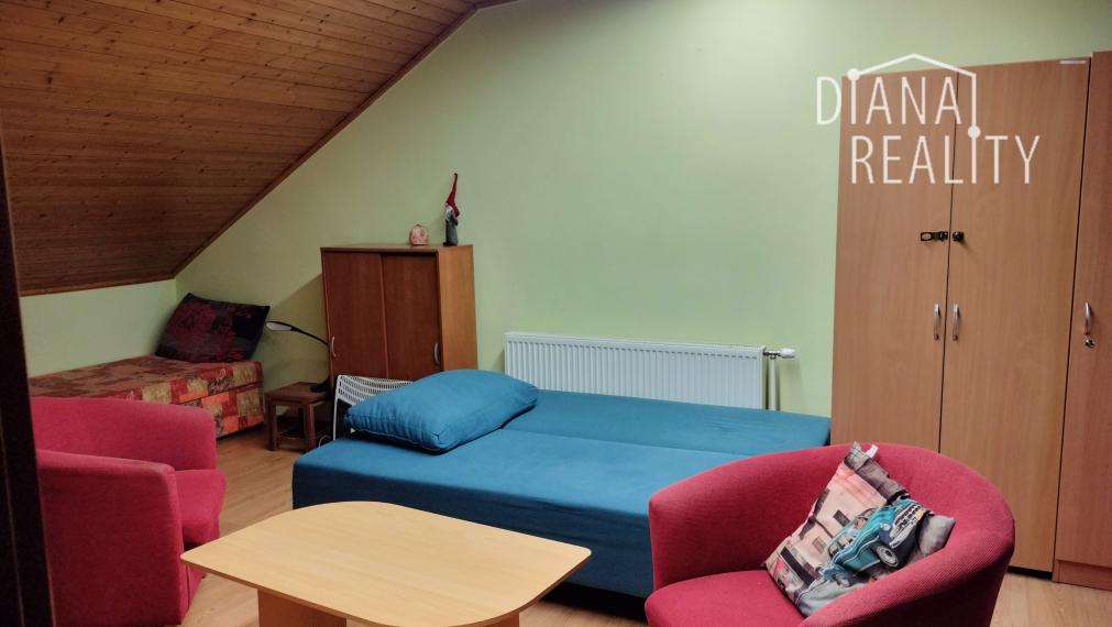 Na prenájom administratívna budova