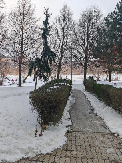 Predaj 1-izbového bytu na Azovskej ulici, v blízkosti vodnej plochy Jazera