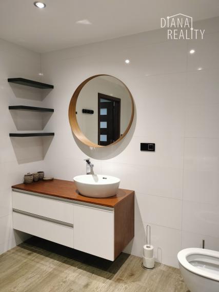 Na prenájom 3-izbový nadštandardný byt na Terase