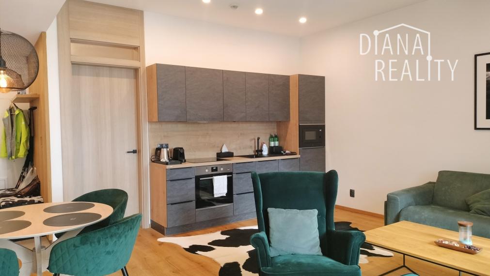 Na predaj luxusný apartmán v srdci Starého Smokovca