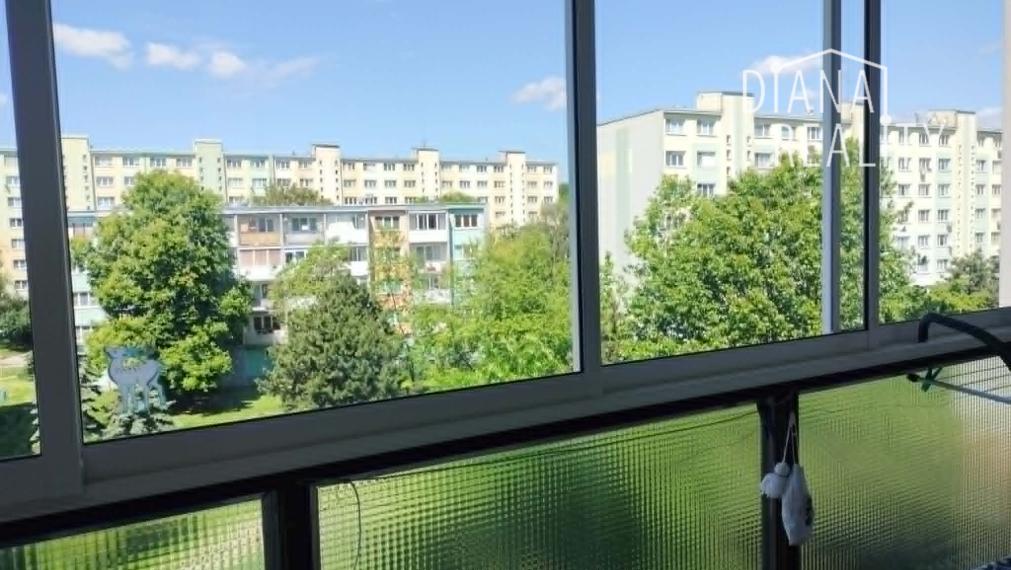 Predaj 3-izbového bytu, Terasa, ulica Výstavby