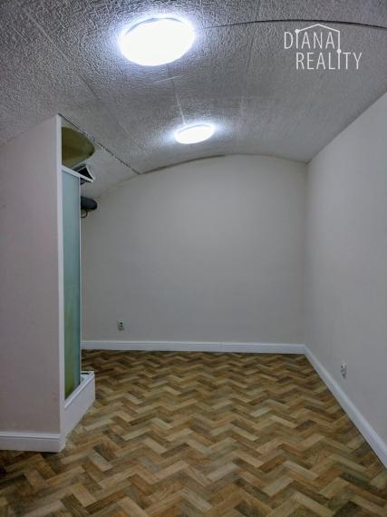 Na prenájom priestor v centre-starostlivosť o telo