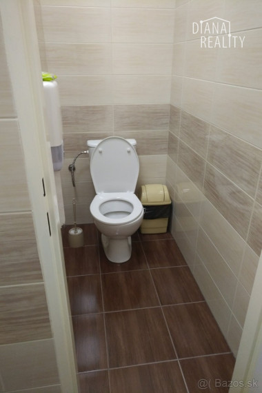 Na prenájom kancelária pri katastri