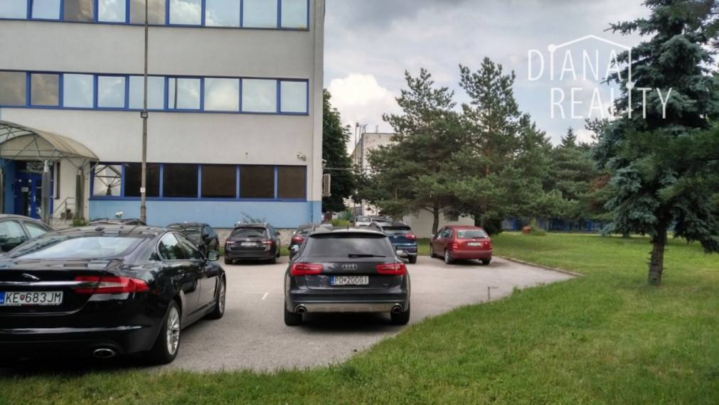 Na prenájom kancelária pri katastri