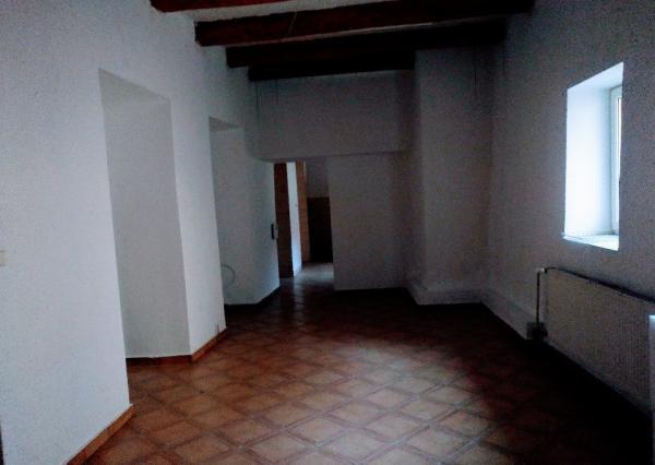 Obchodný, administratívny priestor, služby, centrum