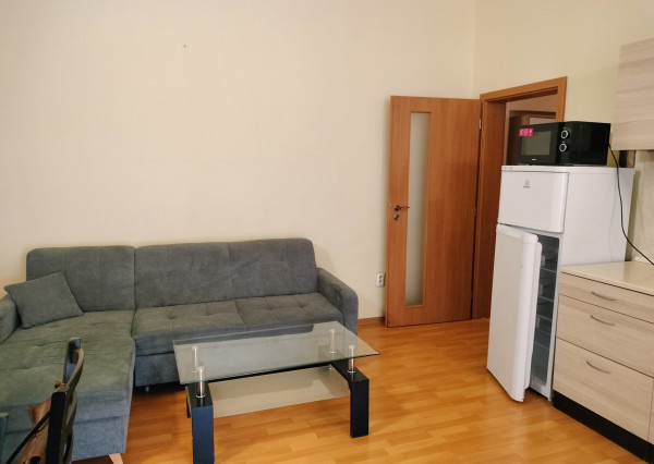 2-izbový byt na Skladnej , v blízkosti centra aj s parkovaním vo dvore