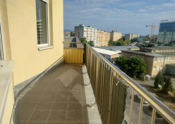 Na prenájom 1,5 izbový byt na Dunajskej v Košiciach